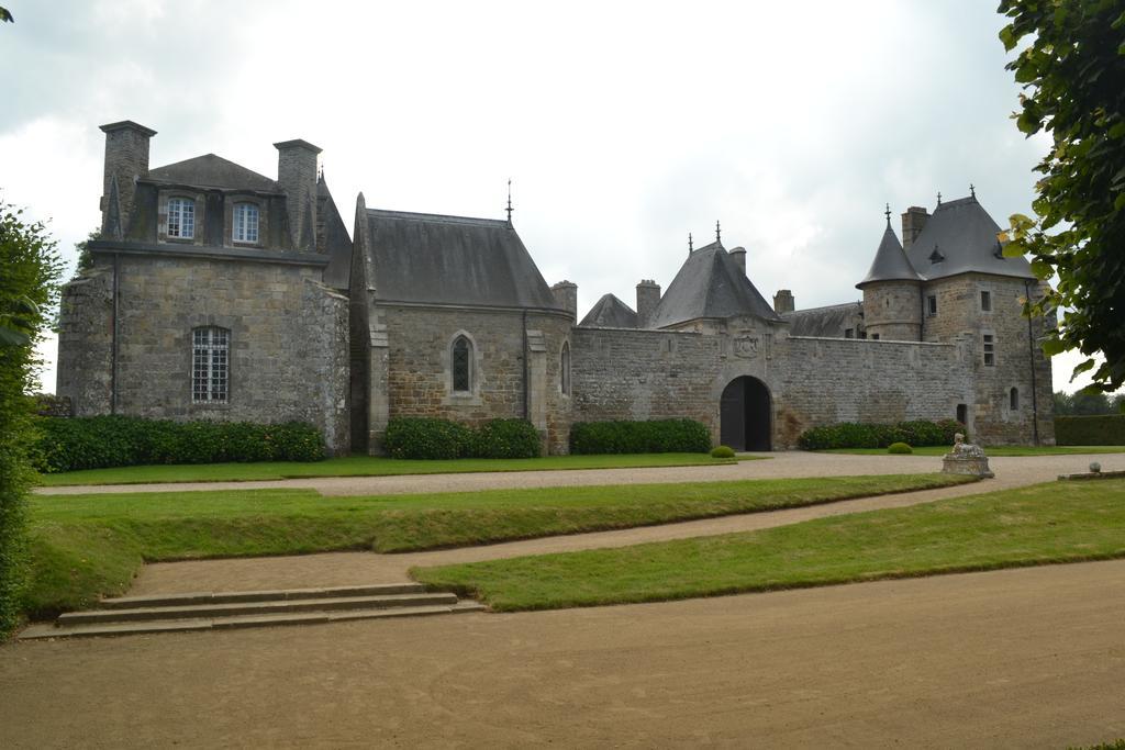 Gite De La Plage Lezardrieux Exterior photo